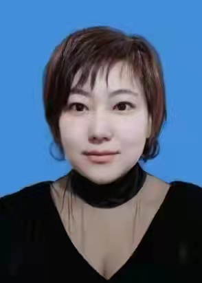 李爽