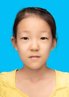 李佳融